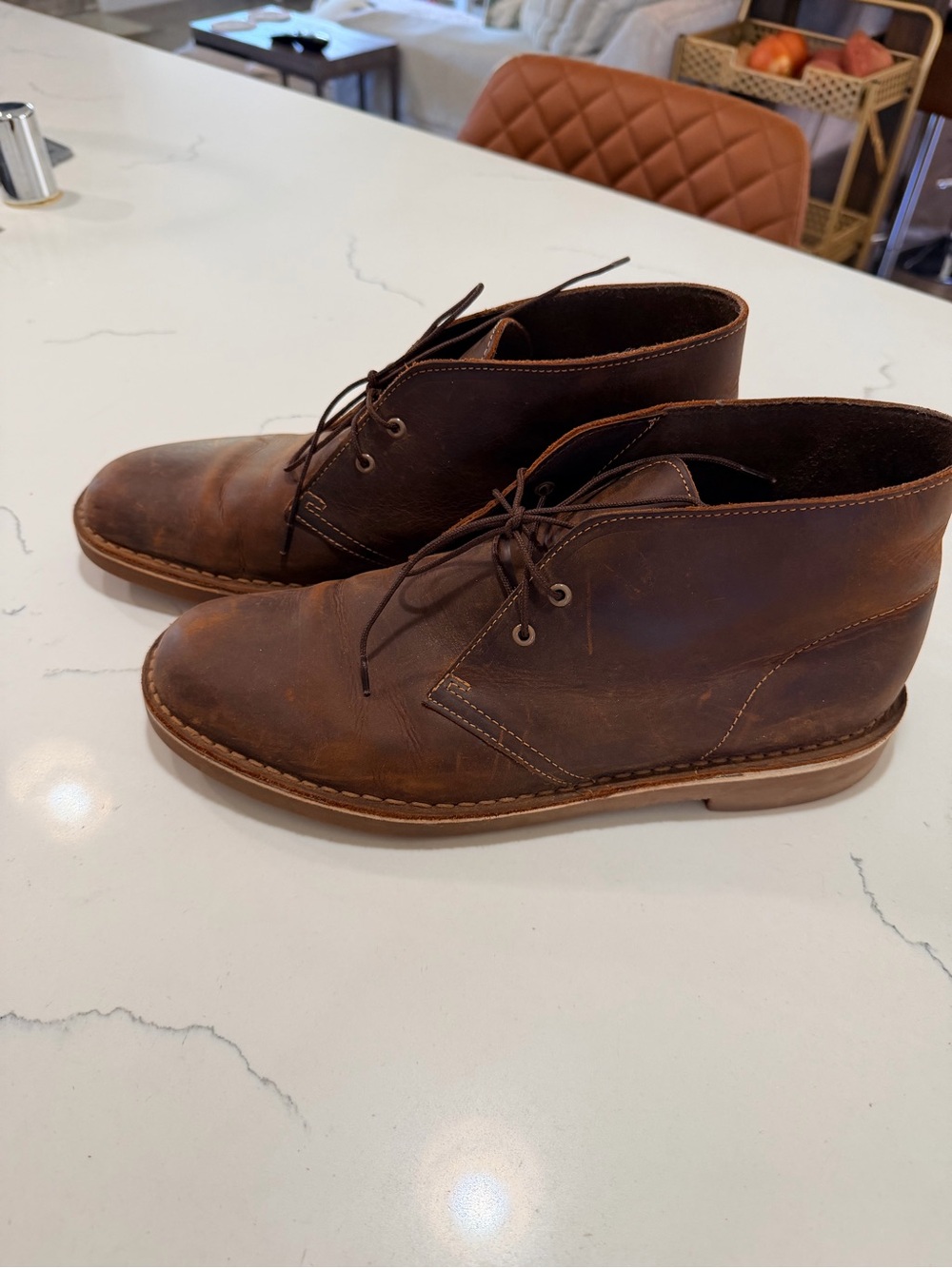 Clarks Men's Chocolate Brown Leather Chukka Boots, leather laces size 9.5